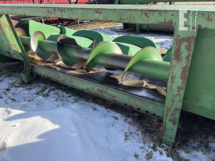 john-deere-444-image-5