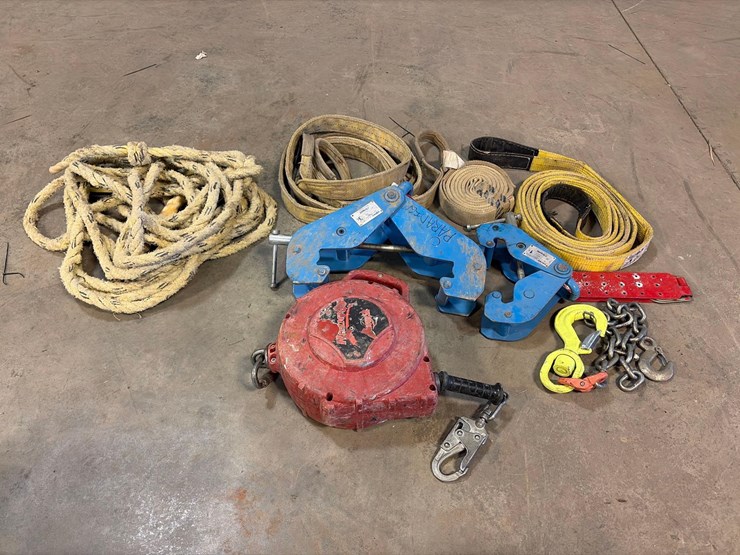 assortment-of-tow-ropes-image-1