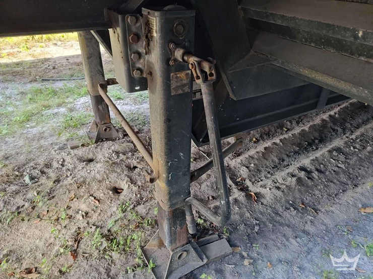 2016-globe-trailer-gtdd30236-36ft.-75yd.-t/a-end-dump-truck-image-5