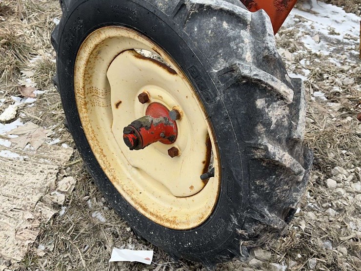 new-holland-256-image-10