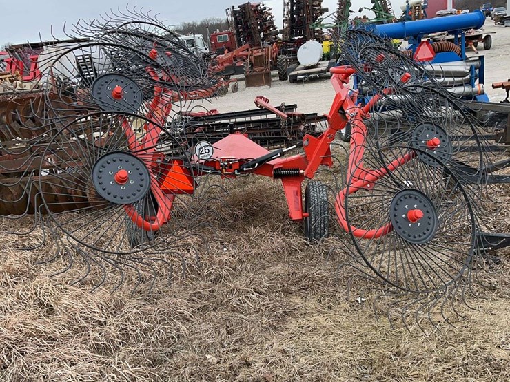 2021-kuhn-speed-rake,-sr110-011-10-wheel-rake,-double-5-on-the-side,-hyd.-fold/raise,-s/n--knaa1020t50e01788-image-5