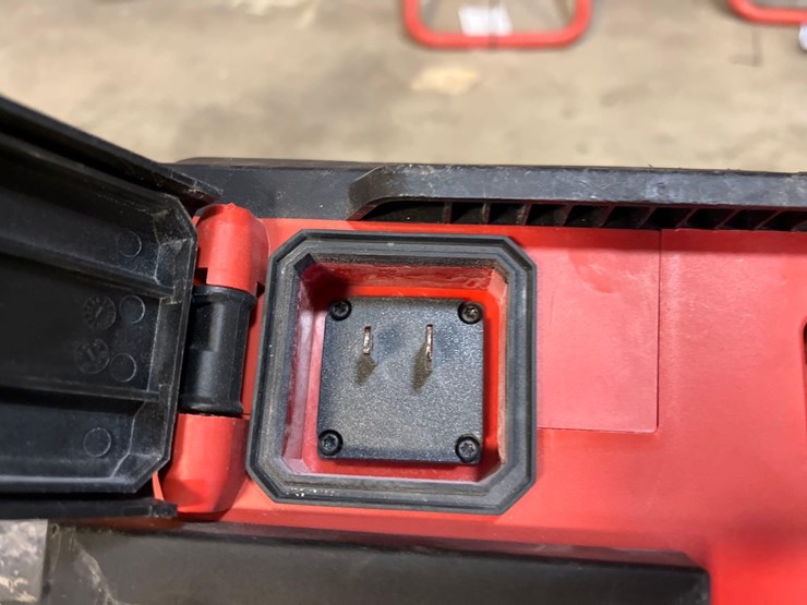 milwaukee-power-tools-image-9