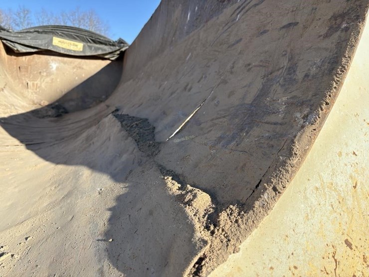 2002-l-&-m-pit-boss-rock-tub-trailer-image-19