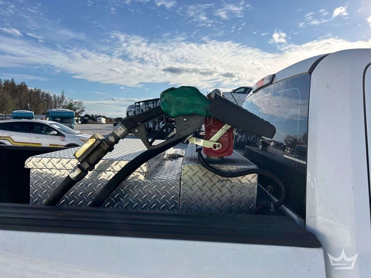 2017-ford-f150-image-25