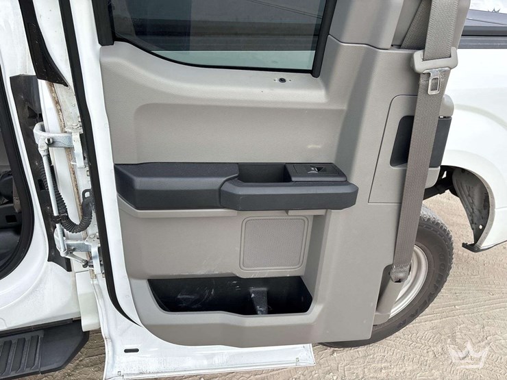 2018-ford-f150-image-15