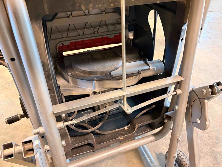 bosch-table-saw-table-image-16