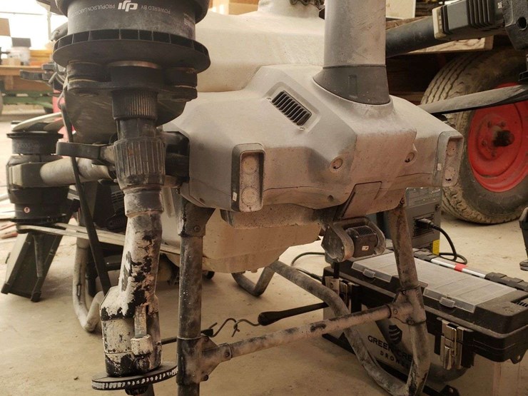 2024-djit-40-spray-drone,-4-batteries,-1-charger,-battery-cooling-unit,-with-remote-controller,-field-ready,-10,000-acres,-questions-call--618-292-8032-image-13