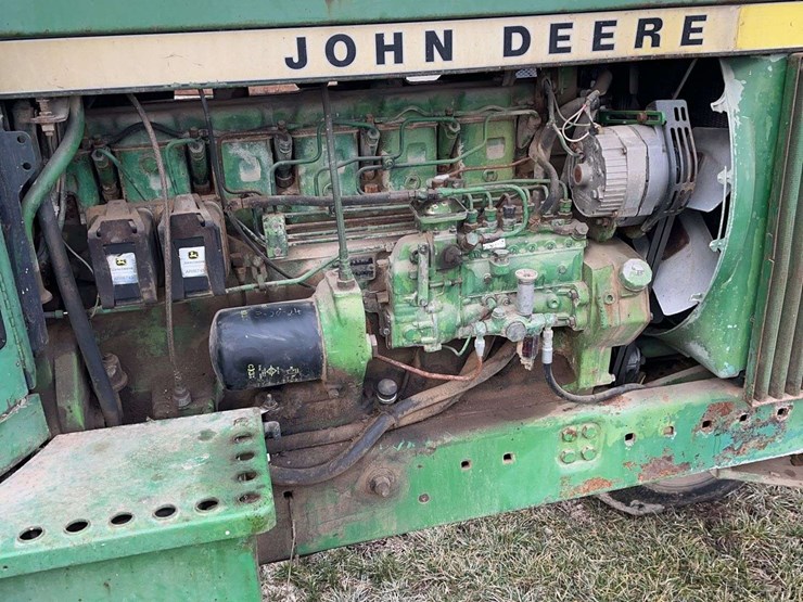 2024-john-deere-4430-image-13