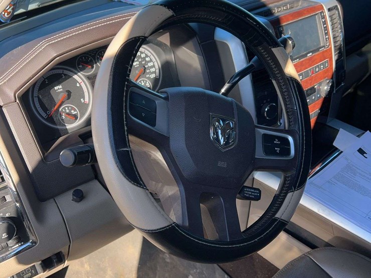 2010-dodge-ram-2500-image-19