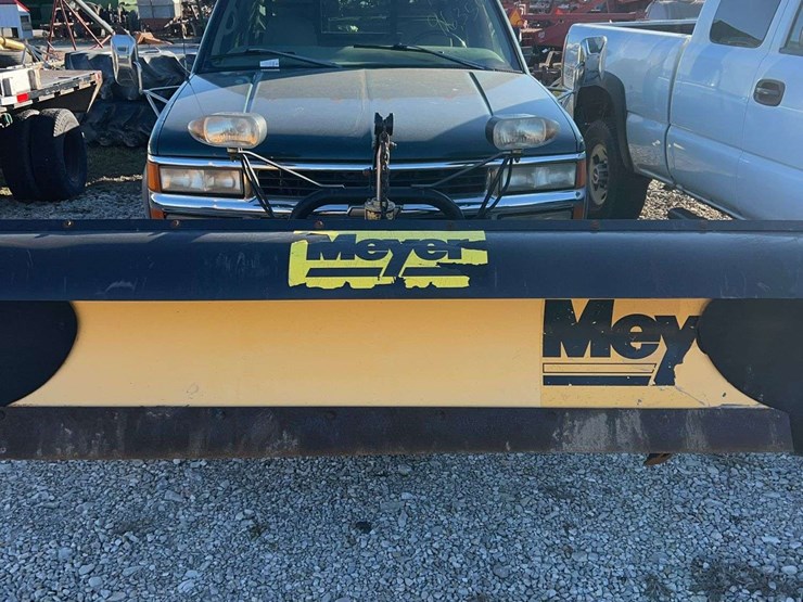 1998-chevrolet-k3500-image-2