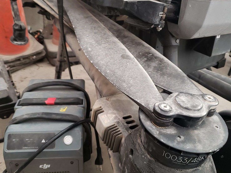 2024-djit-40-spray-drone,-4-batteries,-1-charger,-battery-cooling-unit,-with-remote-controller,-field-ready,-10,000-acres,-questions-call--618-292-8032-image-20