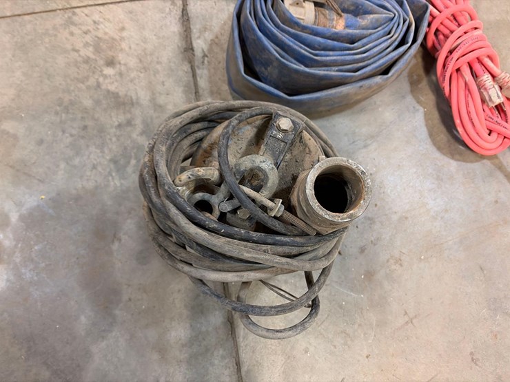 sump-pump-and-assortment-of-hoses-image-8