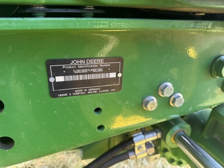 john-deere-6130r-image-23