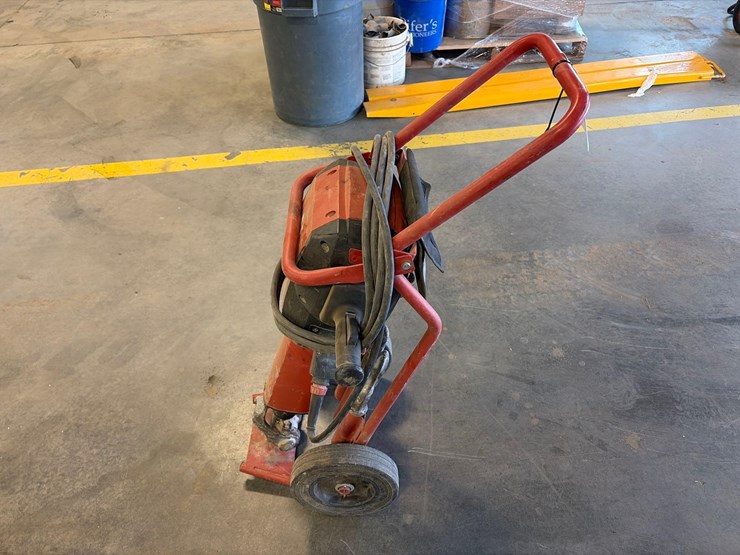 hilti-te-3000-avr-jack-hammer-image-4