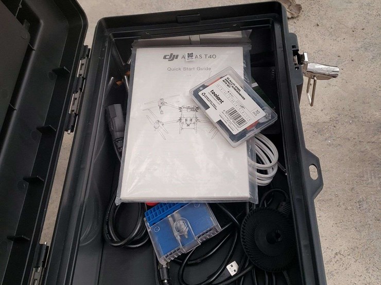 2024-djit-40-spray-drone,-3-batteries,-1-charger,-battery-cooling-unit,-with-remote-controller,-field-ready,-7,000-acres,-questions-call--618-292-8032-image-12