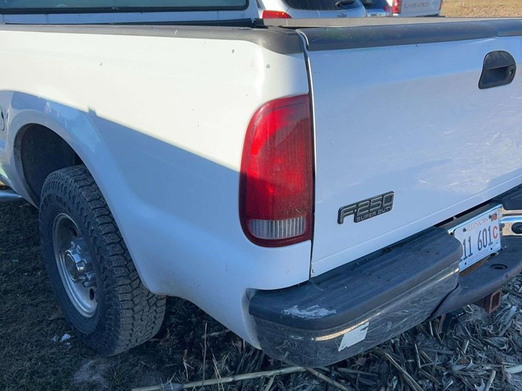 2001-ford-f250-image-8