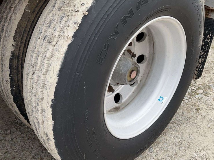 1980-fruehauf-tanker-image-13