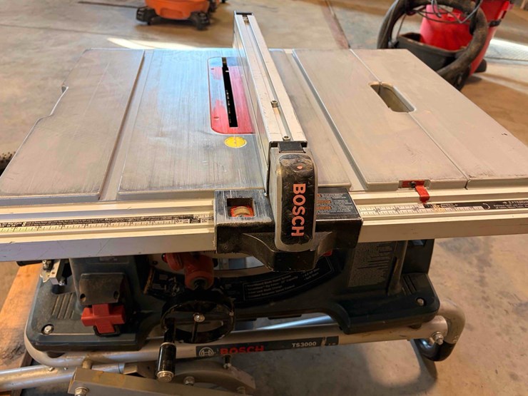bosch-table-saw-table-image-12