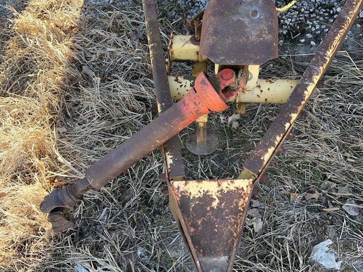 new-holland-512-image-4