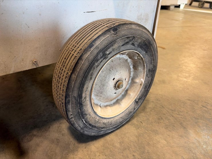 l.b.-white-premier-350df-heater-image-13