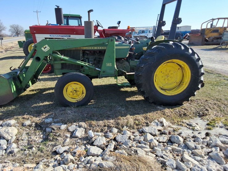 john-deere-2630-image-3