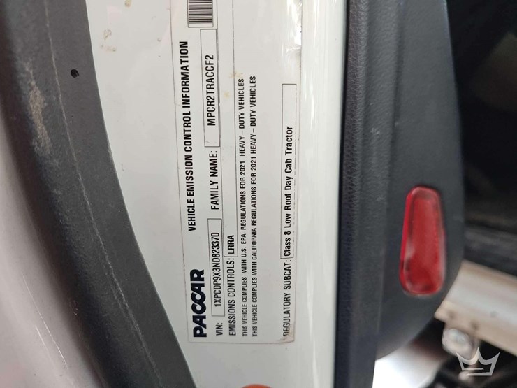 2022-peterbilt-567-image-6