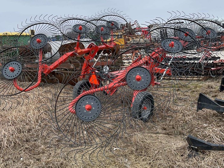 2021-kuhn-speed-rake,-sr110-011-10-wheel-rake,-double-5-on-the-side,-hyd.-fold/raise,-s/n--knaa1020t50e01788-image-4