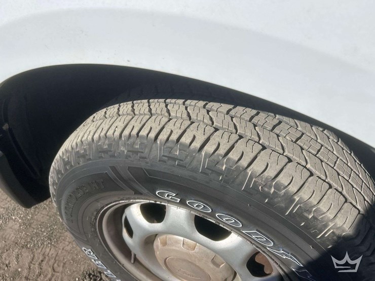 2017-ford-f150-image-13