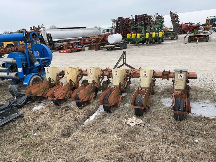 agco-allis-630-image-4