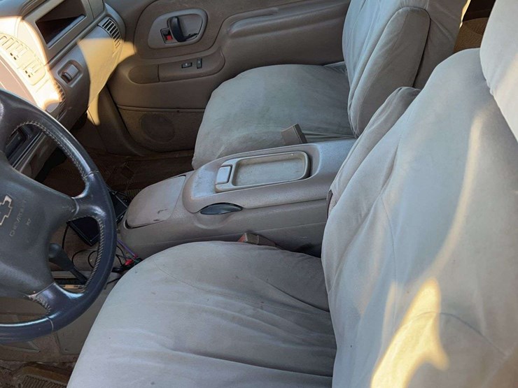 1998-chevrolet-k3500-image-15