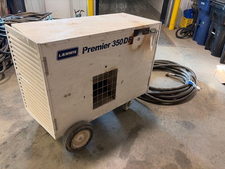 l.b.-white-premier-350-df-portable-heater-image-1