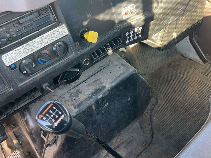 1999-international-4900-image-15