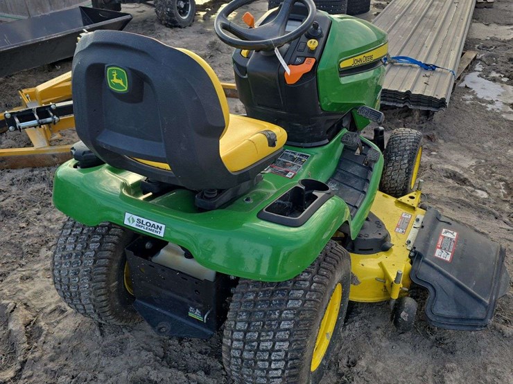 john-deere-x390-image-5