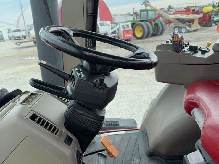 2007-case-ih-mx305-image-12