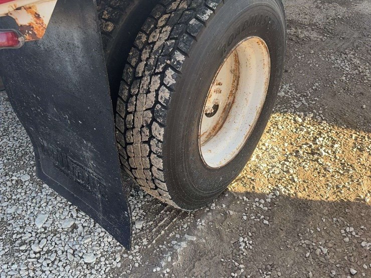 1995-international-4900-image-16