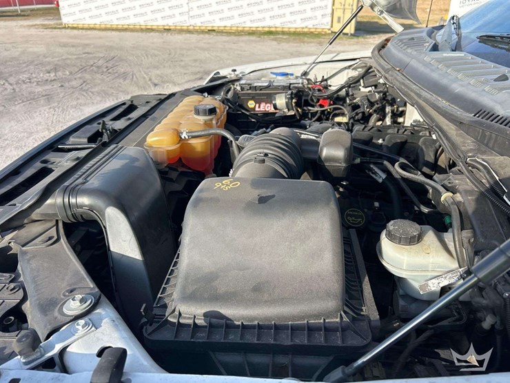 2017-ford-f150-image-9