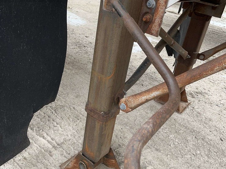 1980-fruehauf-tanker-image-11