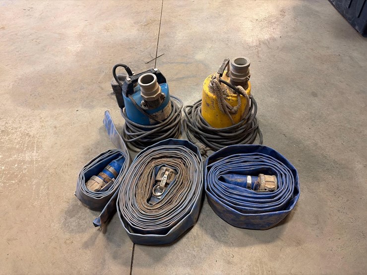 assortment-of-sump-pumps-image-3