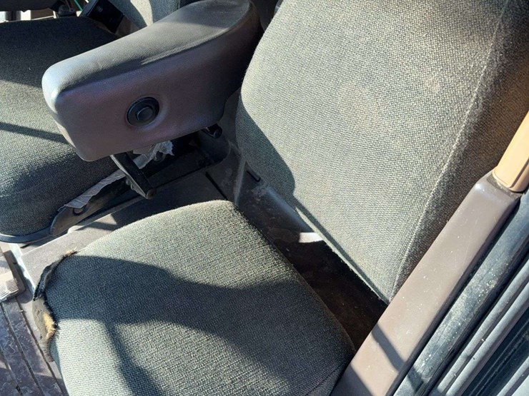 1995-john-deere-9400-image-21