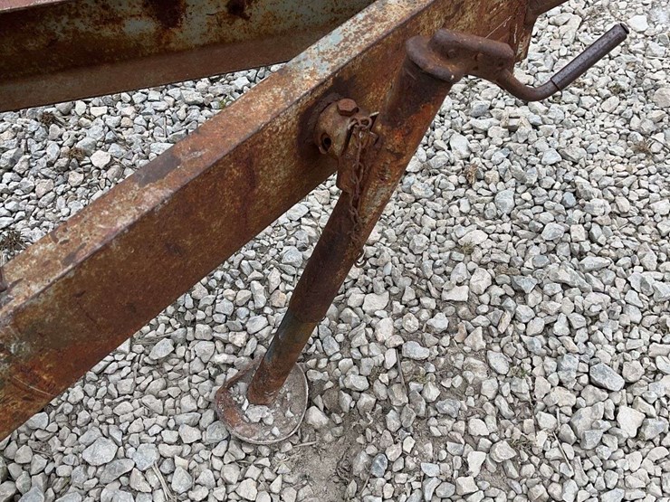 1200-gallon-aluminum-tank-on-tandem-axle-frame,-hauled-fresh-water-last-5-years-image-10