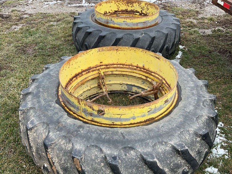 2024-john-deere-4430-image-21