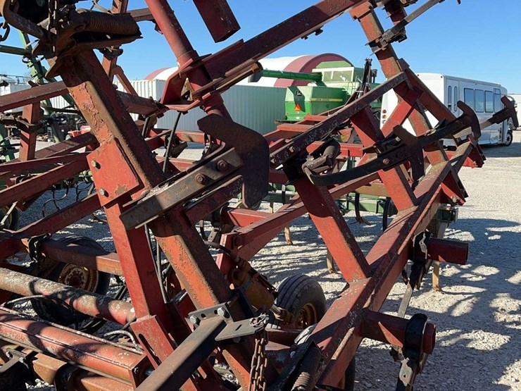 case-ih-4600-image-6