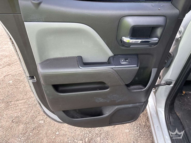 2017-chevrolet-silverado-1500-image-19