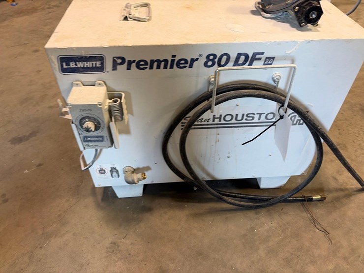 l.b.-white-premier-80-df-portable-heater-image-12