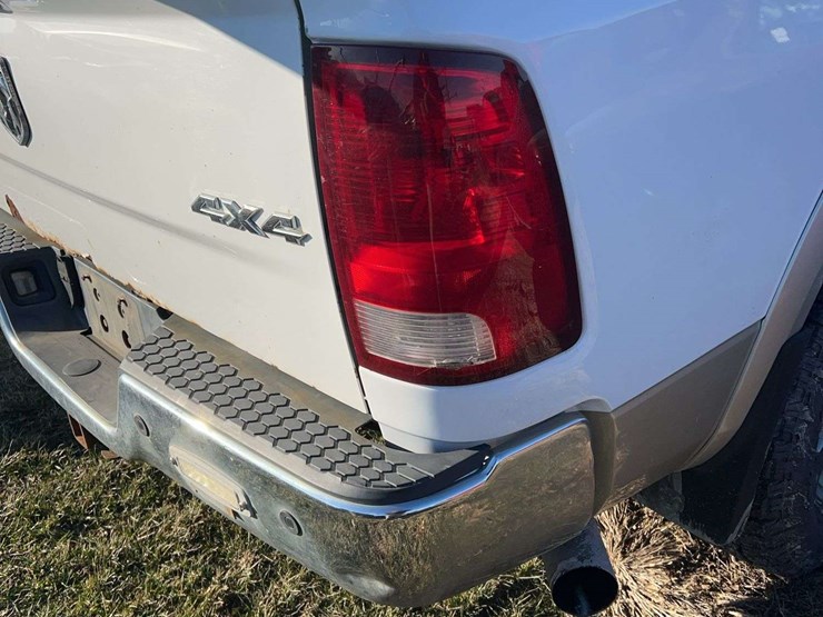 2010-dodge-ram-2500-image-7