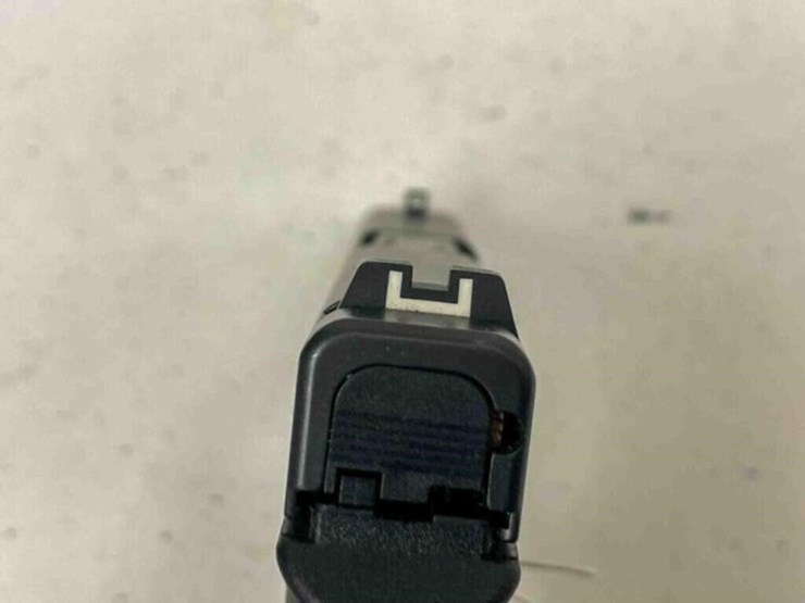 glock-pistol-image-6