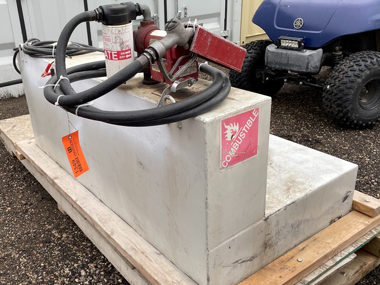 #1349-•-105-gallon-fuel-tank-with-electric-pump-image-5