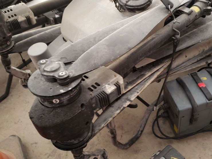 2024-djit-40-spray-drone,-4-batteries,-1-charger,-battery-cooling-unit,-with-remote-controller,-field-ready,-10,000-acres,-questions-call--618-292-8032-image-21