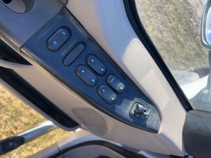 2001-ford-f250-image-19