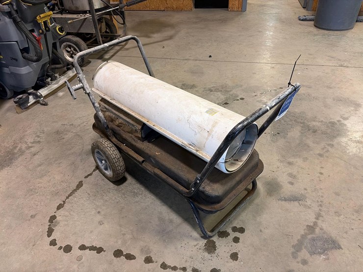 l.b.-white-tradesman-k175-heater-image-3